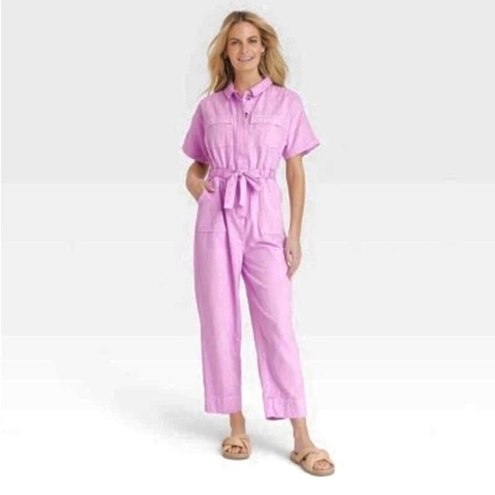 Pink Jumpsuit 🩷